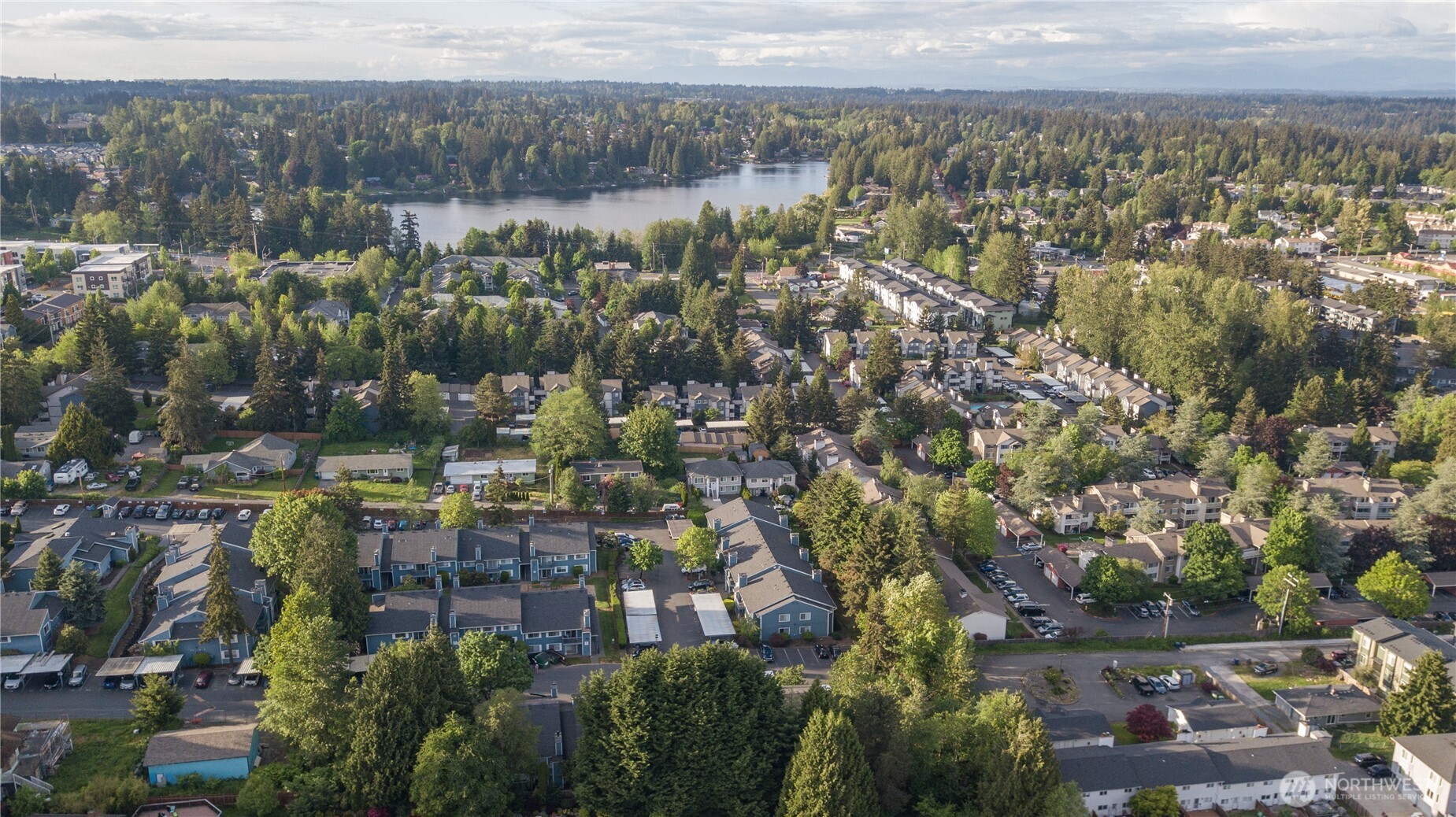 16817 Larch Way Lynnwood WA 98037