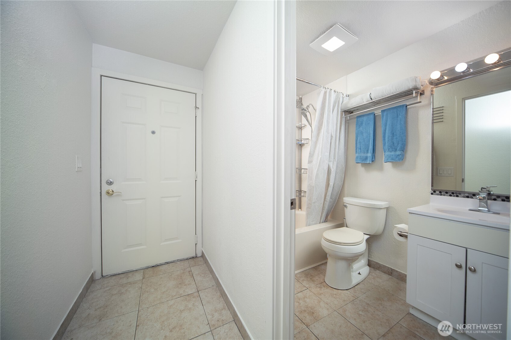 16817 Larch Way Lynnwood WA 98037