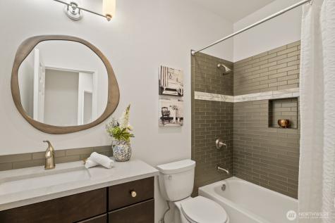 18560 NE 57th Street Redmond WA 98052