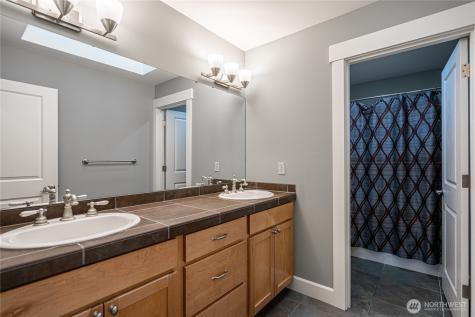 104 Vineyard Lane Chelan WA 98816