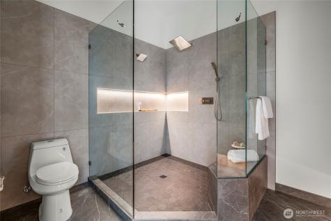 11279 59th Avenue S Seattle WA 98178