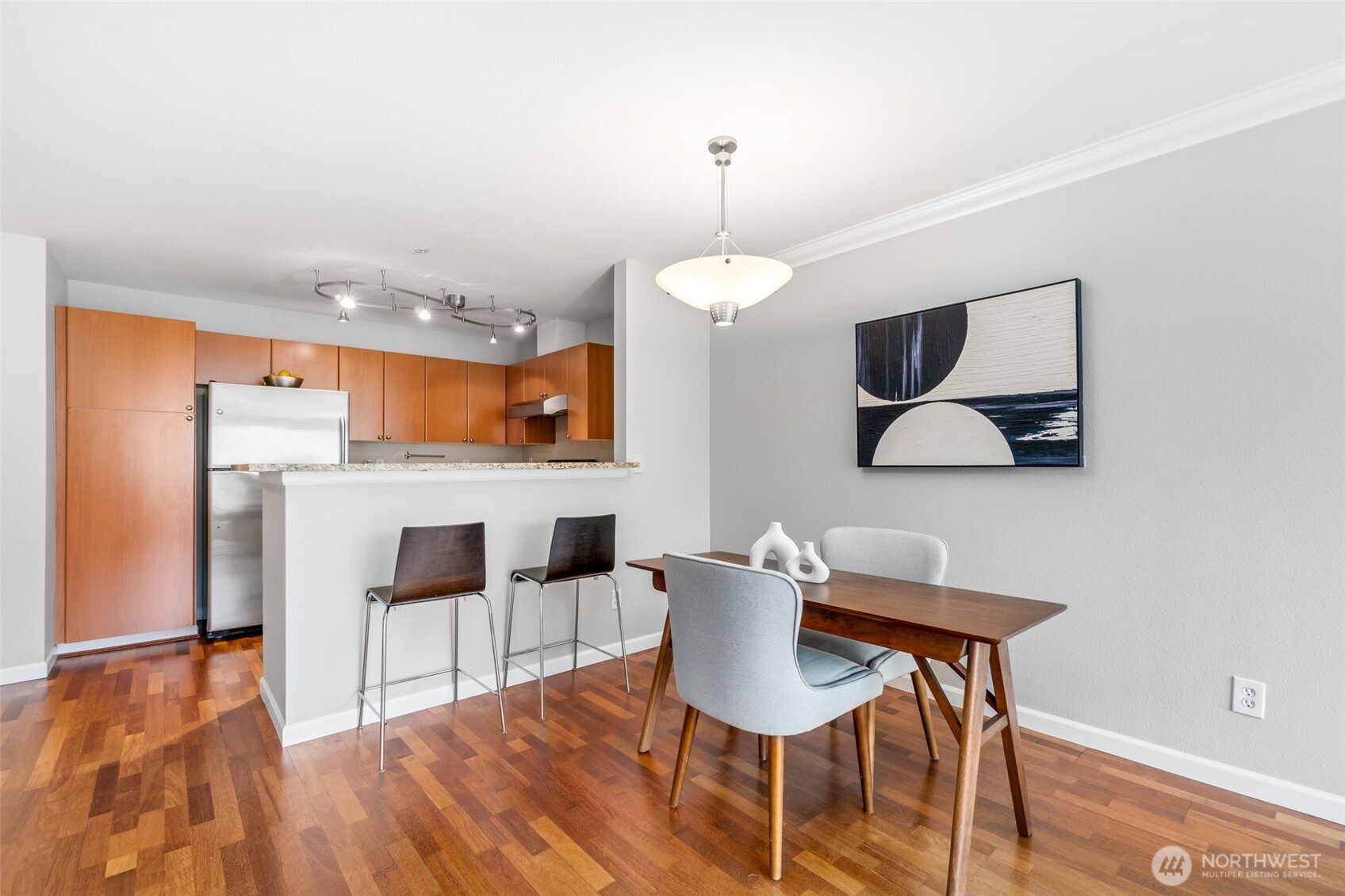 621 5th Avenue N Seattle WA 98109