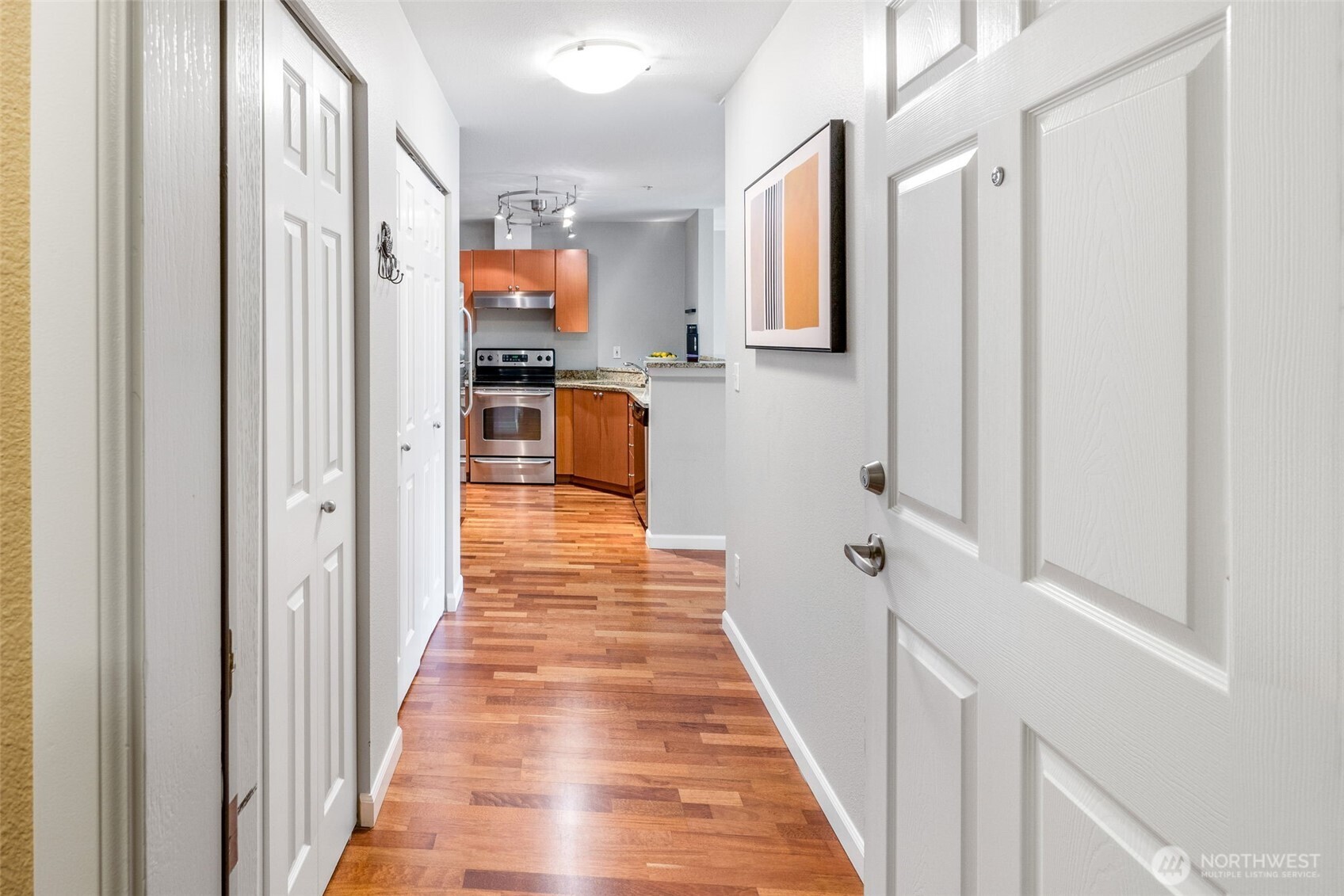 621 5th Avenue N Seattle WA 98109