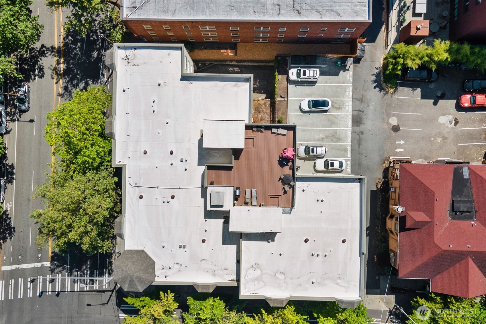 621 5th Avenue N Seattle WA 98109