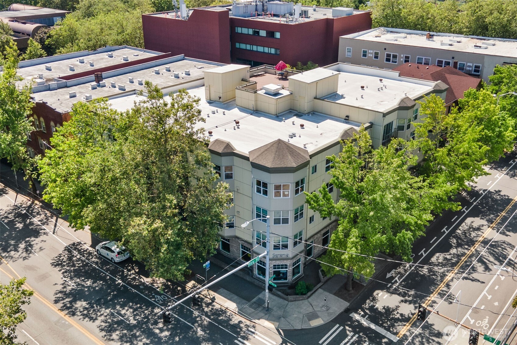 621 5th Avenue N Seattle WA 98109
