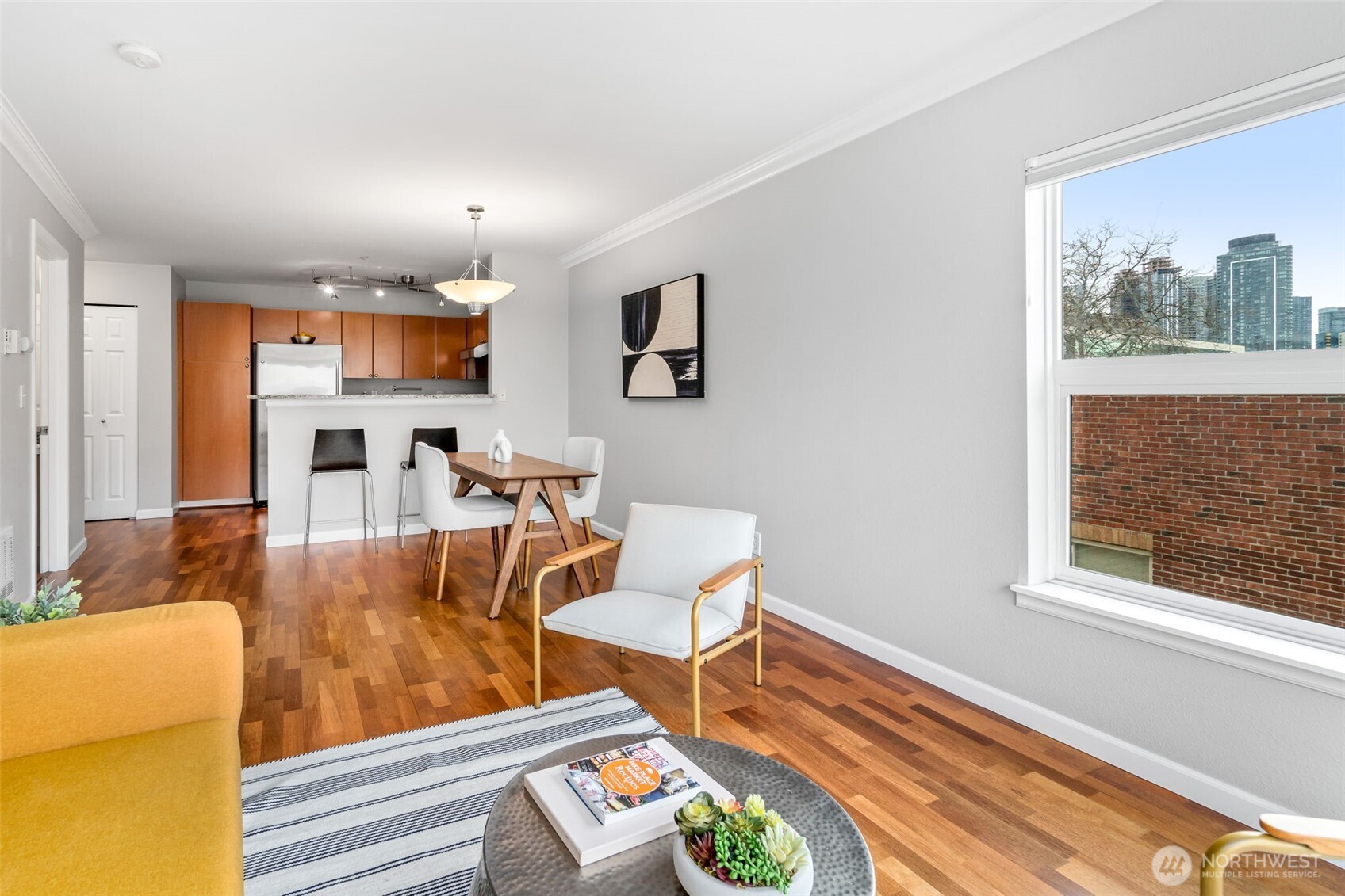 621 5th Avenue N Seattle WA 98109