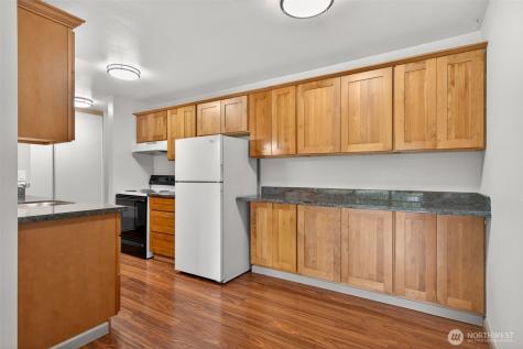 19428 Aurora Avenue N Shoreline WA 98133