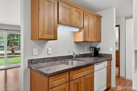 19428 Aurora Avenue N Shoreline WA 98133