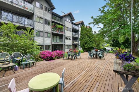 19428 Aurora Avenue N Shoreline WA 98133