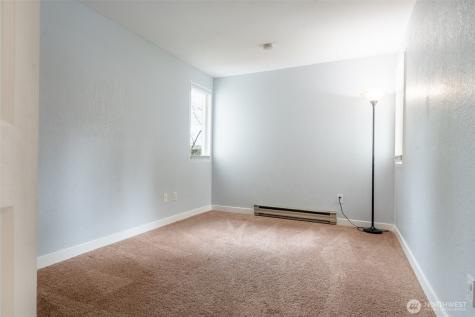 12505 NE 117th Place Kirkland WA 98034