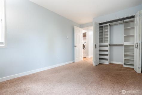 12505 NE 117th Place Kirkland WA 98034
