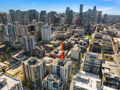 76 Cedar Street Seattle WA 98121