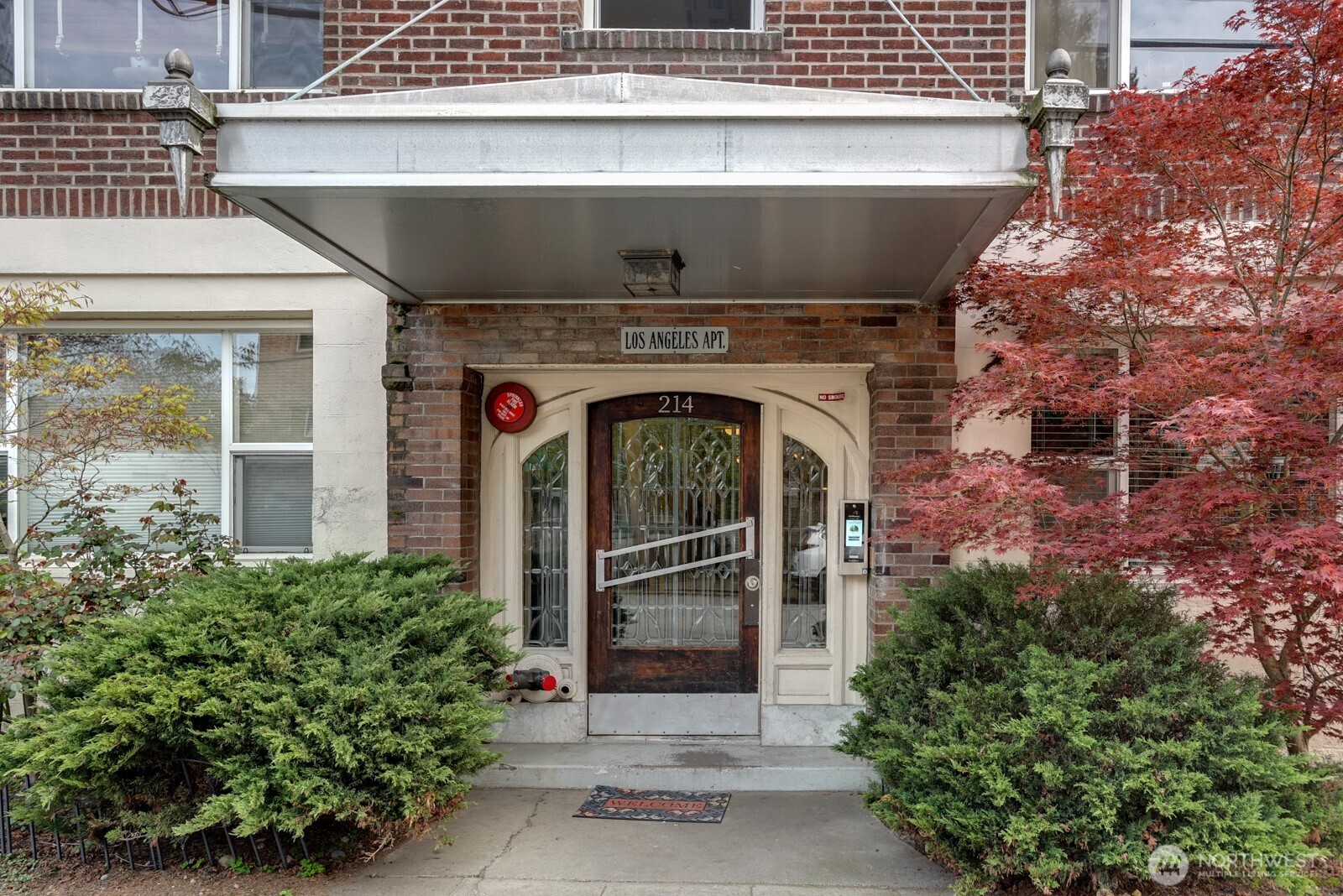 214 Summit Avenue E Seattle WA 98102