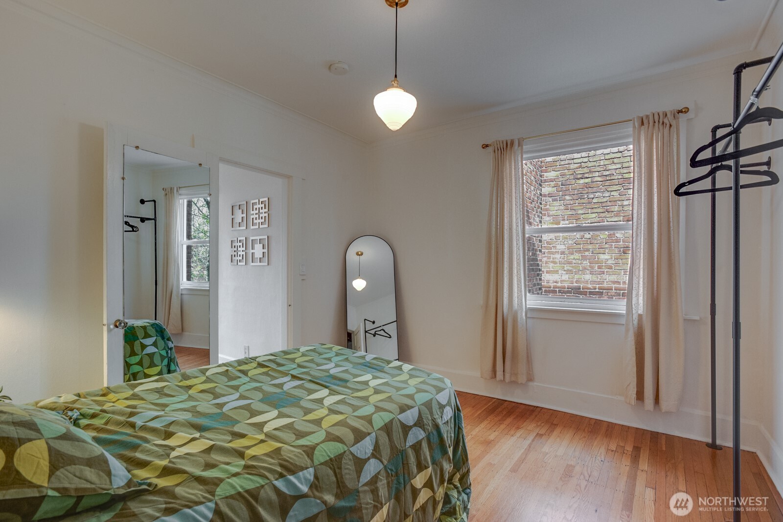 214 Summit Avenue E Seattle WA 98102