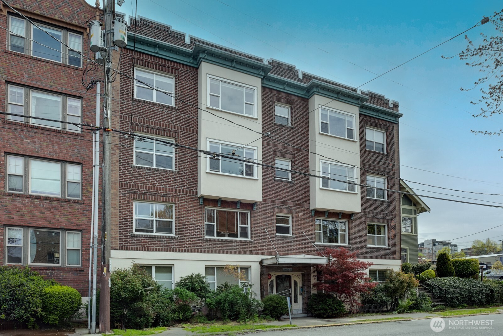 214 Summit Avenue E Seattle WA 98102