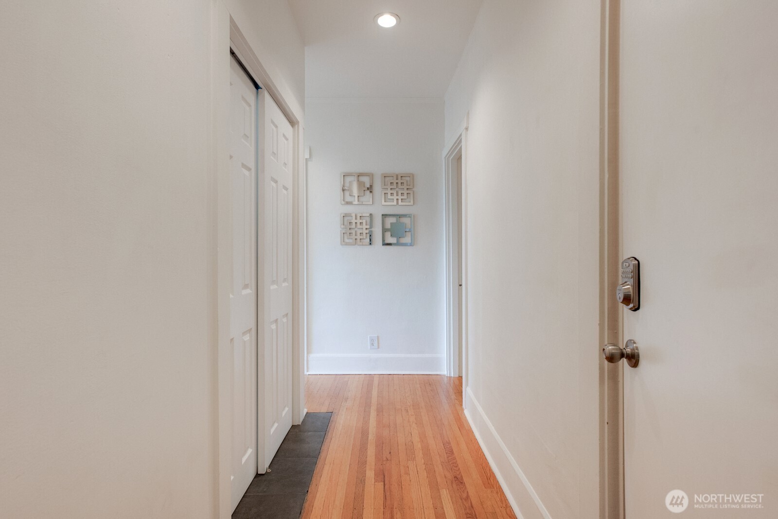 214 Summit Avenue E Seattle WA 98102