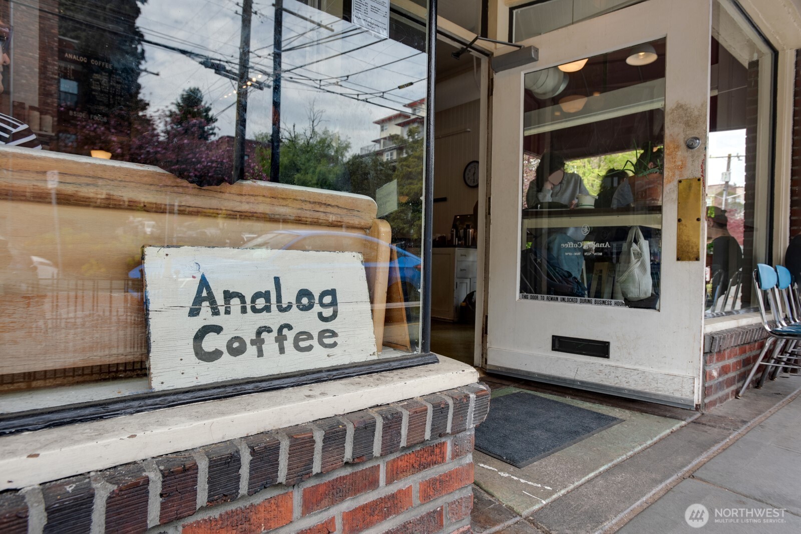 214 Summit Avenue E Seattle WA 98102