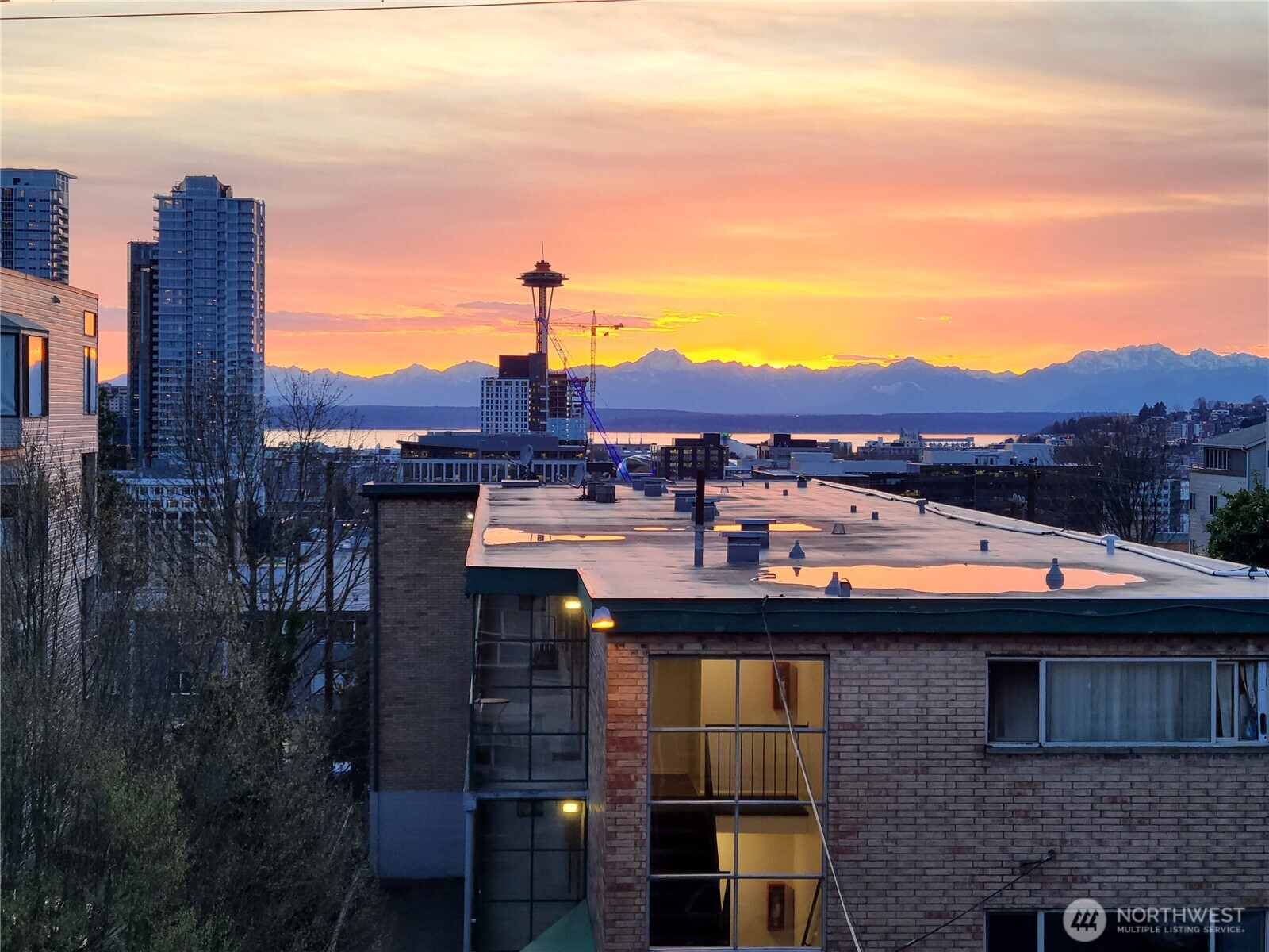 214 Summit Avenue E Seattle WA 98102