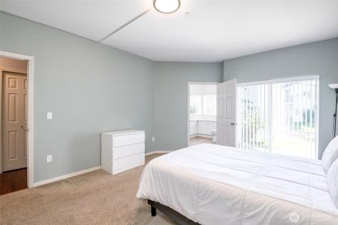 4714 Fairwood Boulevard NE Tacoma WA 98422