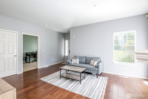 4714 Fairwood Boulevard NE Tacoma WA 98422