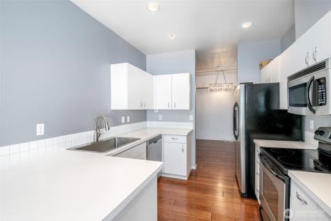 4714 Fairwood Boulevard NE Tacoma WA 98422