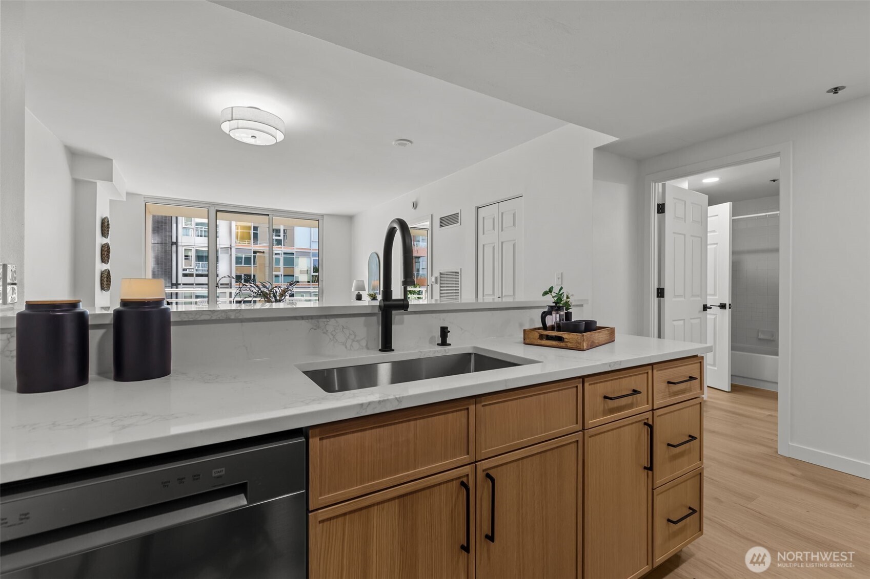 2600 2nd Avenue Seattle WA 98121