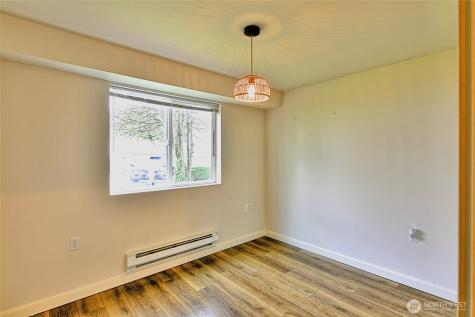 8833 1st Street NE Lake Stevens WA 98258