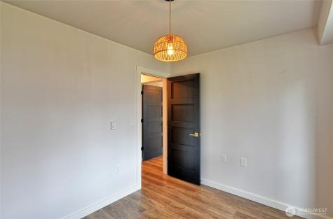 8833 1st Street NE Lake Stevens WA 98258