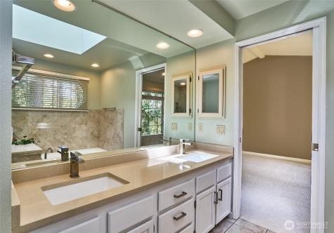 8730 133rd Avenue NE Redmond WA 98052