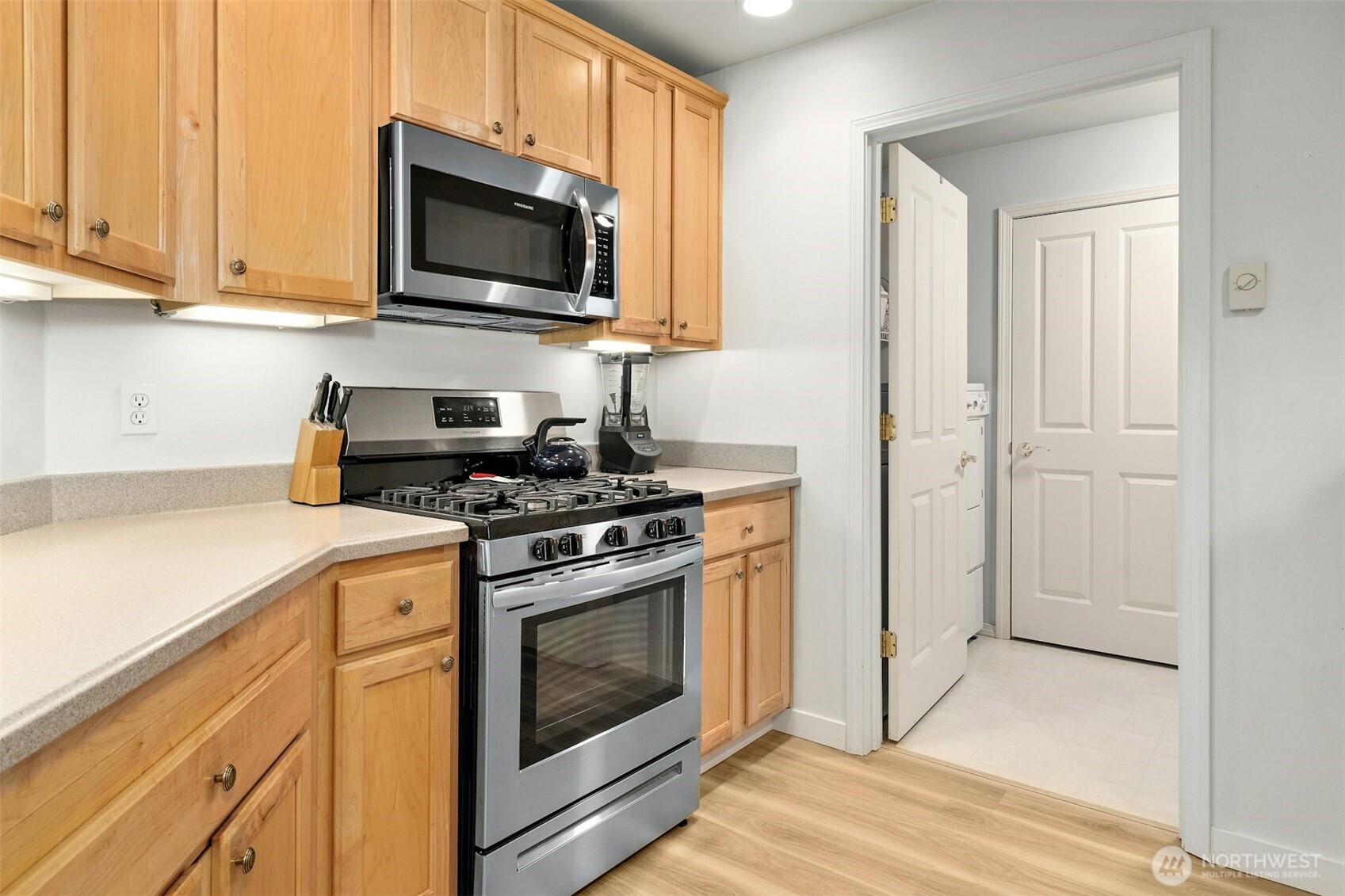 8500 Main Street Edmonds WA 98026