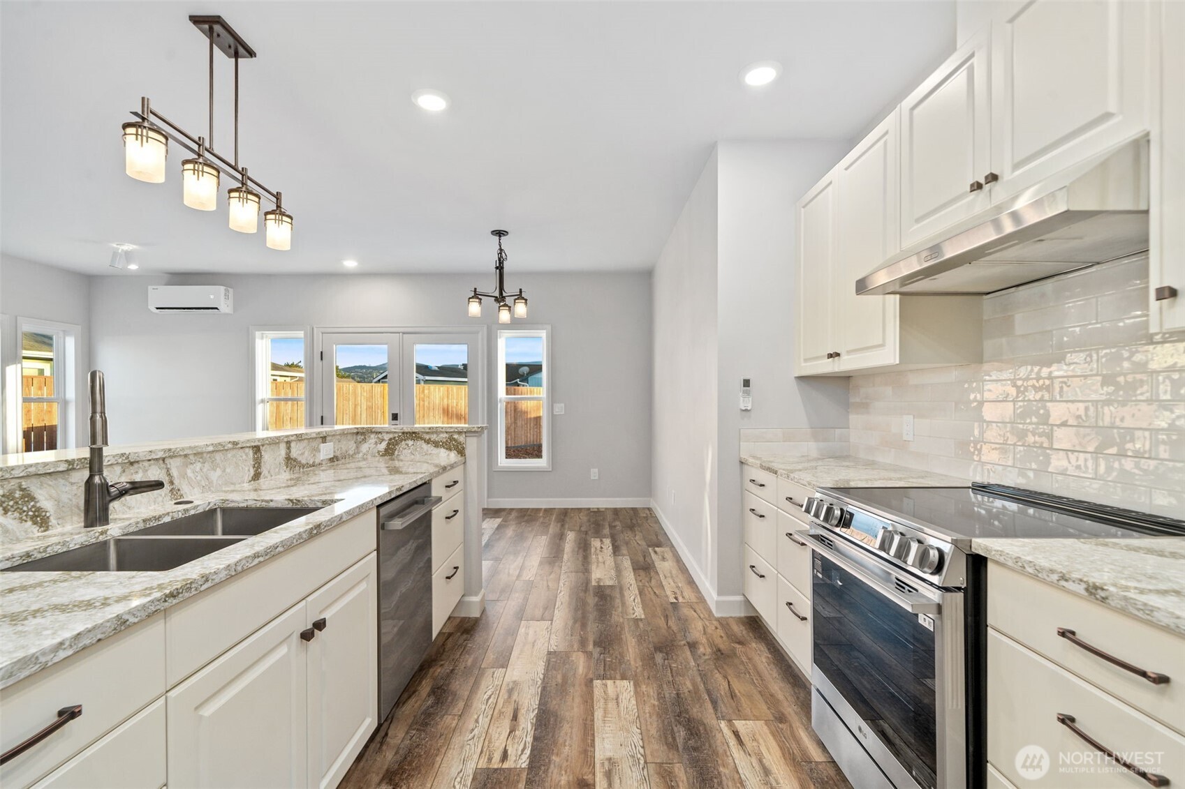 71 Heron Way Sequim WA 98382