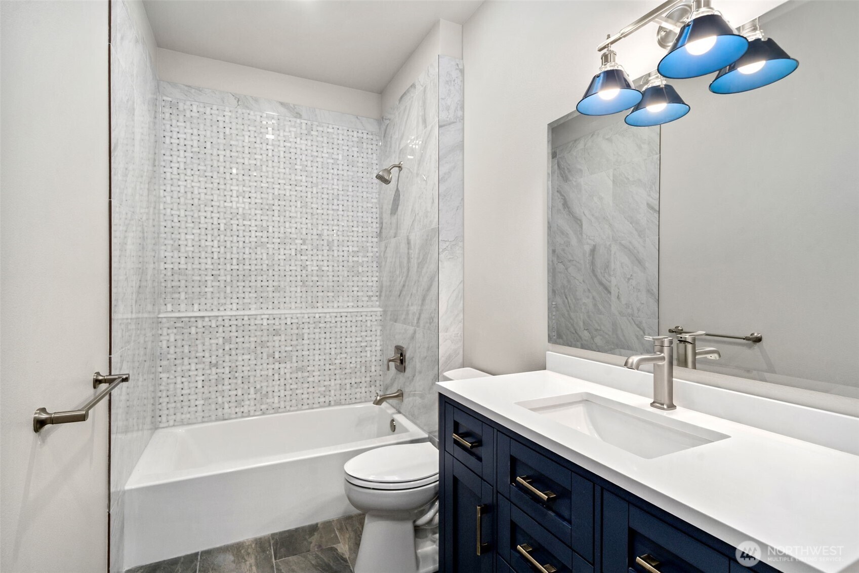 71 Heron Way Sequim WA 98382
