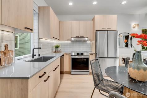 4405 S Holly Street Seattle WA 98118