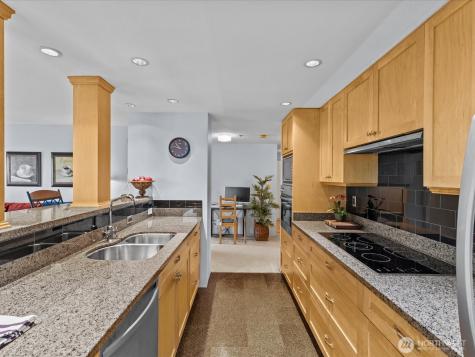 121 Vine Street Seattle WA 98121