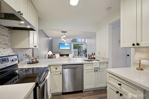 6668 137th Place NE Redmond WA 98052