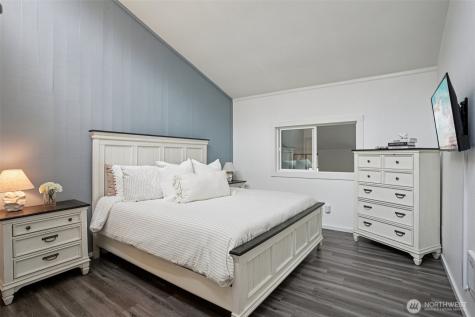6668 137th Place NE Redmond WA 98052