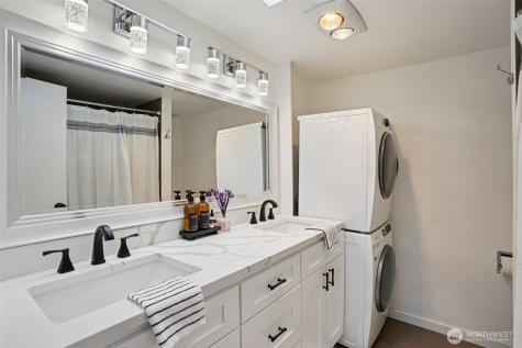 6668 137th Place NE Redmond WA 98052