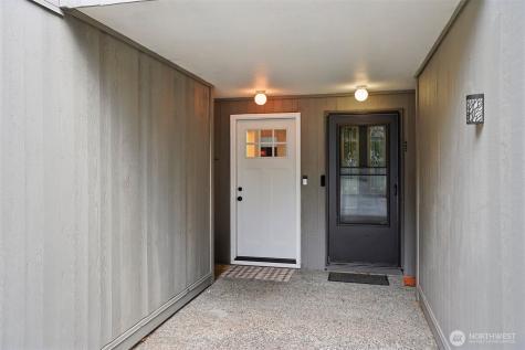 6668 137th Place NE Redmond WA 98052