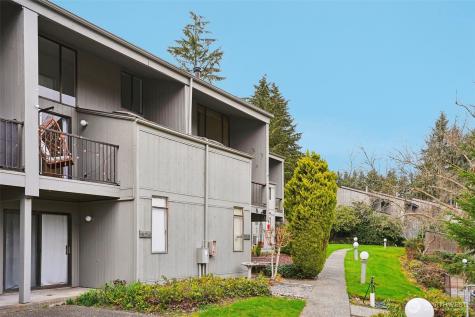 6668 137th Place NE Redmond WA 98052