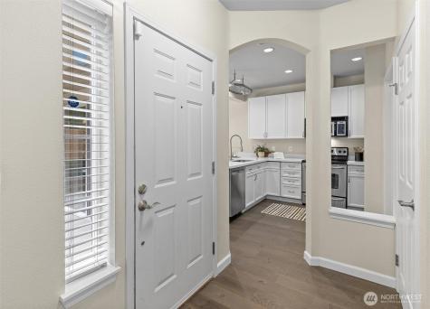 10909 Avondale Road NE Redmond WA 98052