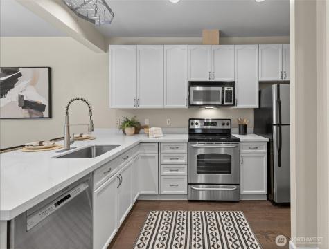 10909 Avondale Road NE Redmond WA 98052