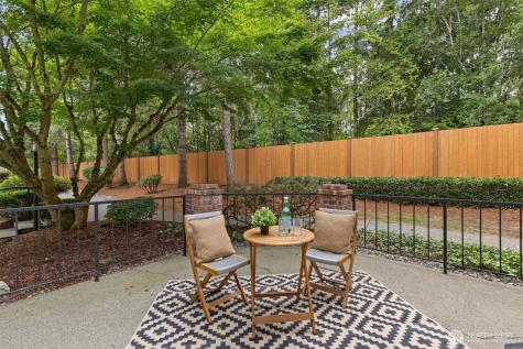 10909 Avondale Road NE Redmond WA 98052