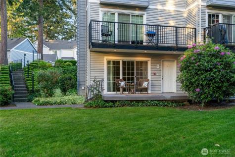 11706 Admiralty Way Everett WA 98204