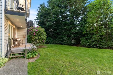 11706 Admiralty Way Everett WA 98204