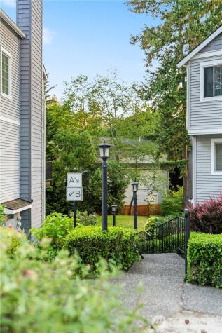 11706 Admiralty Way Everett WA 98204