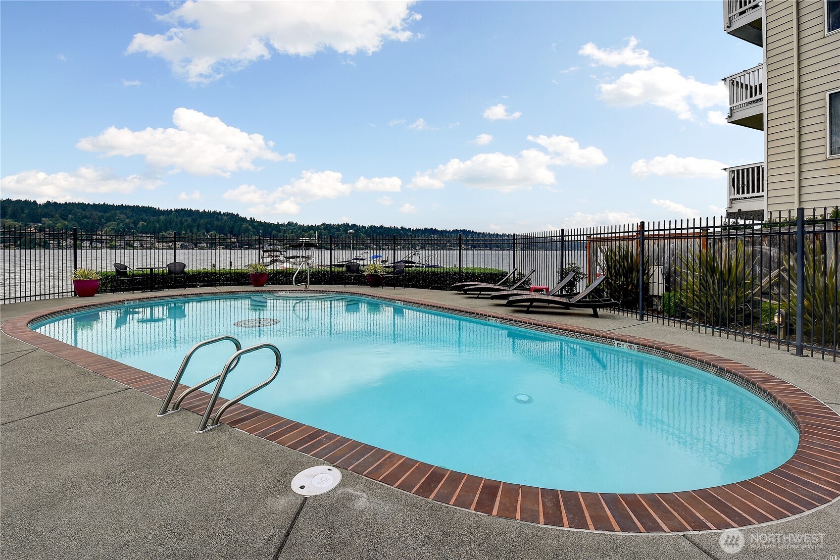 5021 Ripley Lane N Renton WA 98056