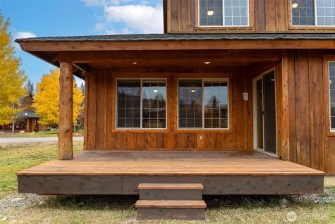 300 Cascadian Court Winthrop WA 98862