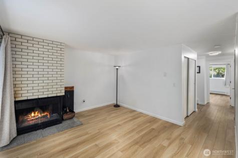 210 SW Clark Street Issaquah WA 98027