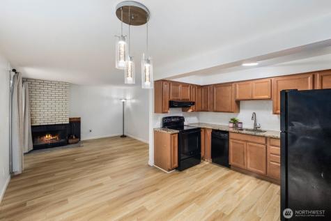 210 SW Clark Street Issaquah WA 98027
