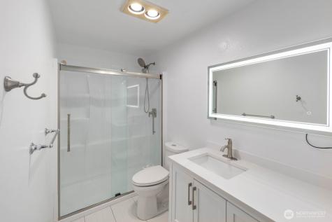 210 SW Clark Street Issaquah WA 98027